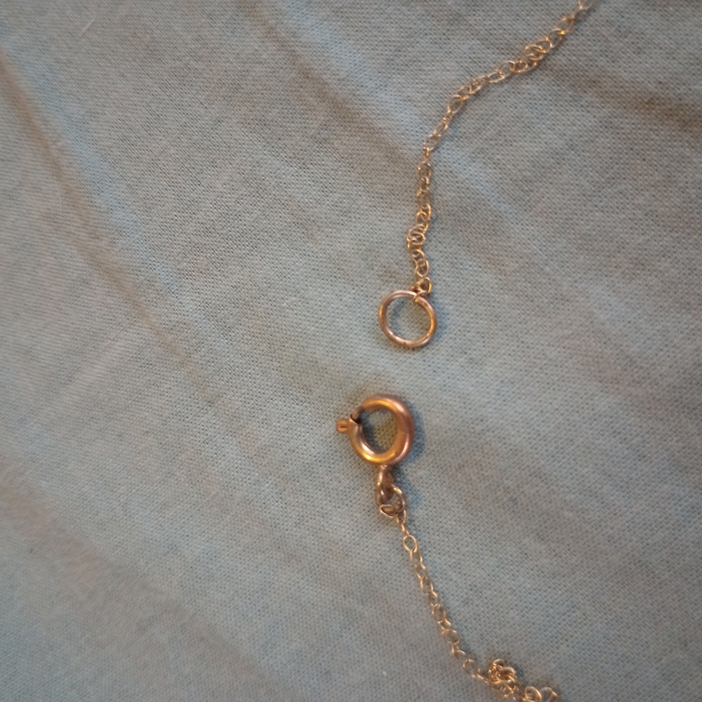 Elegant Gold Chain Necklace